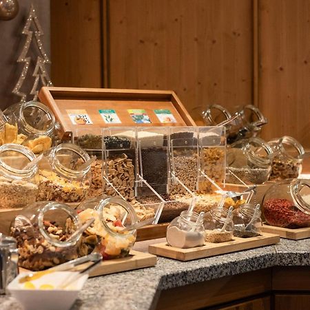 Hotel Garni Angela Ischgl Zewnętrze zdjęcie